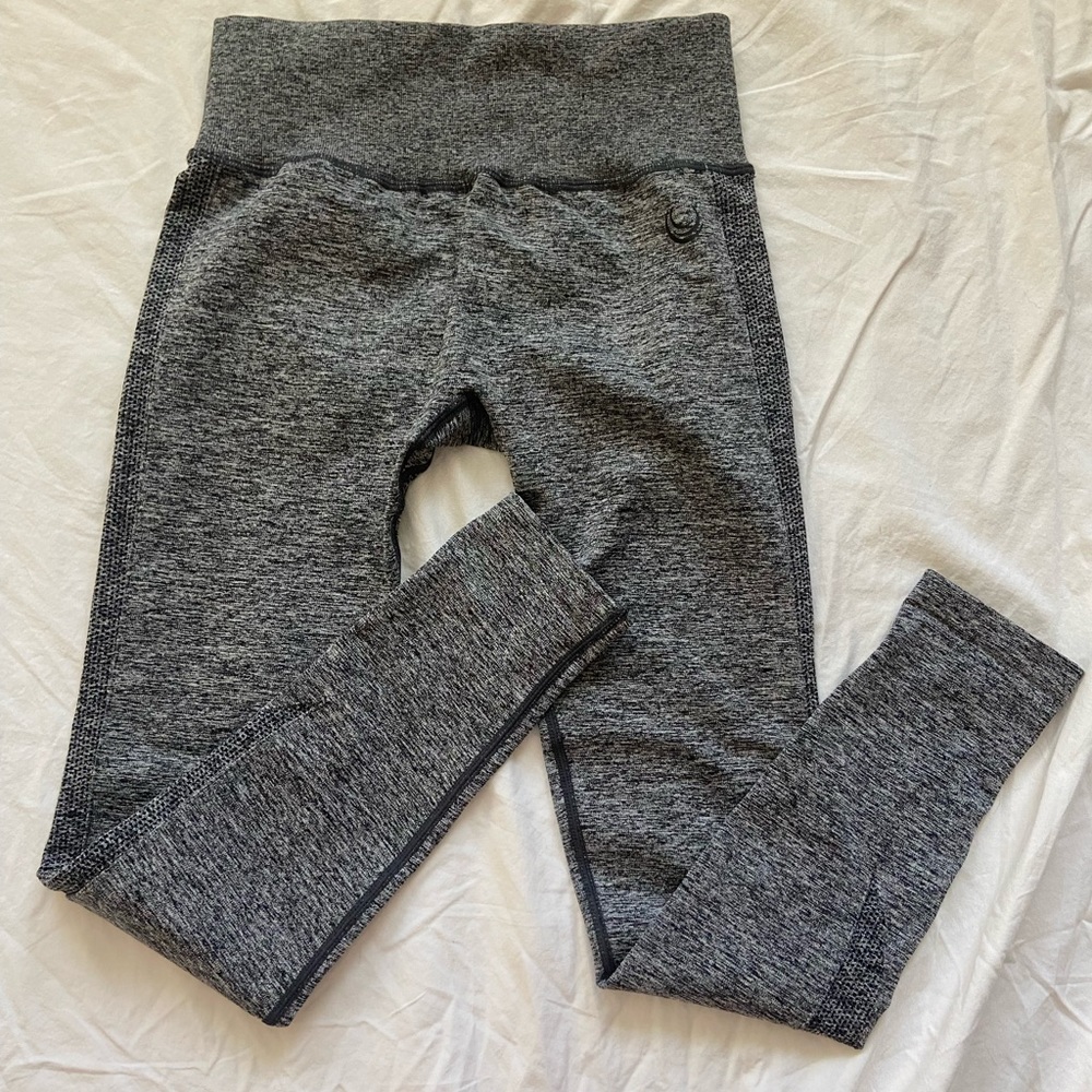 Workout scrunch leggings